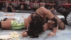 wwe受伤最严重的事件,wwe最最残忍的十大事件