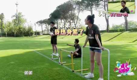 吴昕被主持人夸漂亮,吴昕被赞情商不输