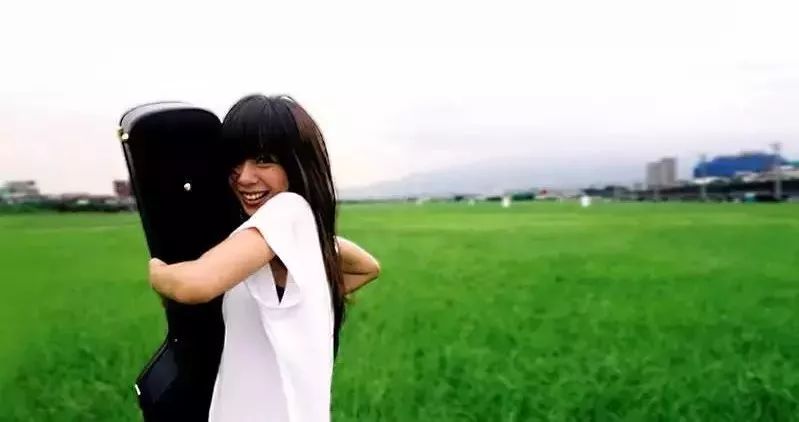 旅行的意义作文1000字,陈绮贞经典歌曲旅行的意义