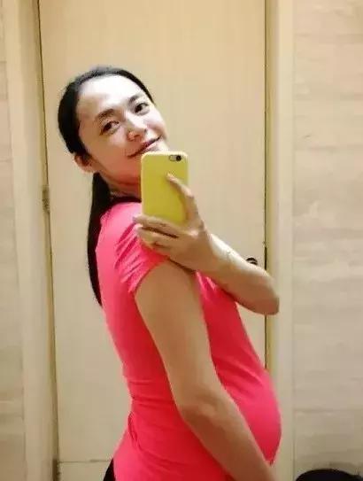 孙怡素颜被吐槽没有董子健白 (李沁的素颜和孙怡的素颜)