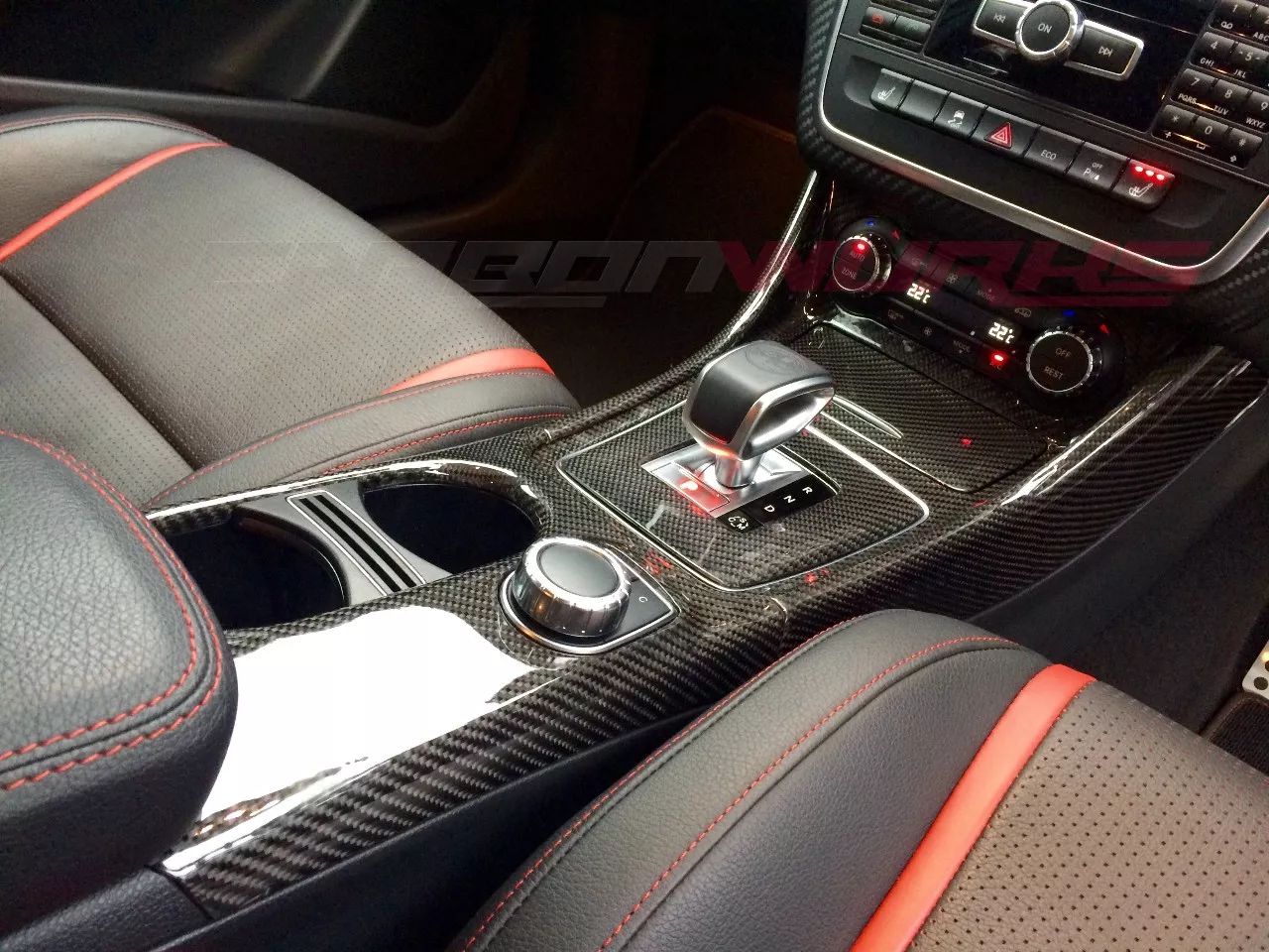 奔驰7速变速箱起步升挡慢,奔驰和奥迪都是3.0哪个变速箱好