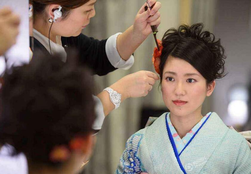 日语美容整形用语大全,要不要做个美容护肤用日语怎么说