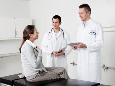 甲状腺全切手术怎么样减少副作用,甲状腺全切治愈率高吗