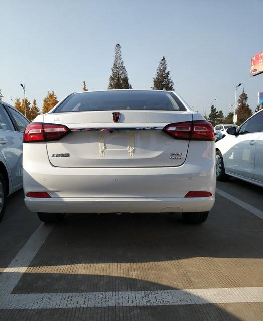 荣威3602019款,荣威i6和360哪个好