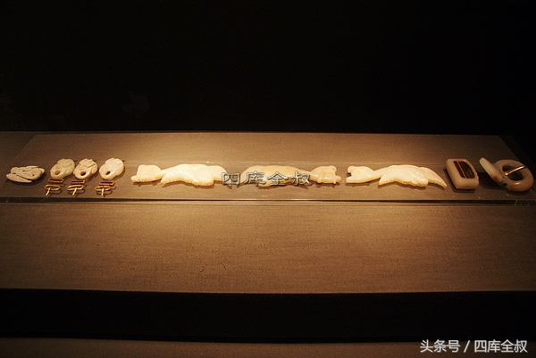 明定陵出土3000多件宝物,明代王爷陵墓出土珍宝