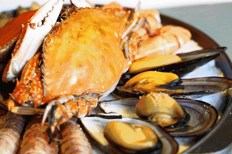 炫富海鲜美食,烟台吃海鲜档次最高