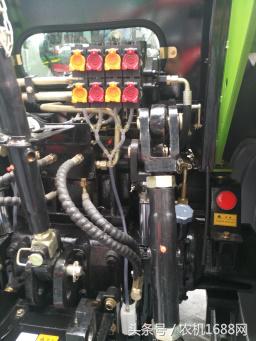 华夏2104拖拉机2018内饰,华夏2104拖拉机视频