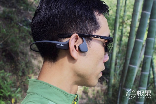 不用戴进耳朵的耳机传音好吗,不用戴耳朵的蓝牙耳机