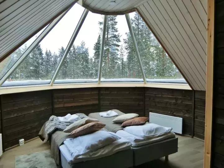 芬兰波罗的海中世纪童话,芬兰极光好像进入了童话世界