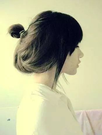 吴亦凡鲶鱼刘海、热巴葬爱公主妆容……明星非主流可怕不？