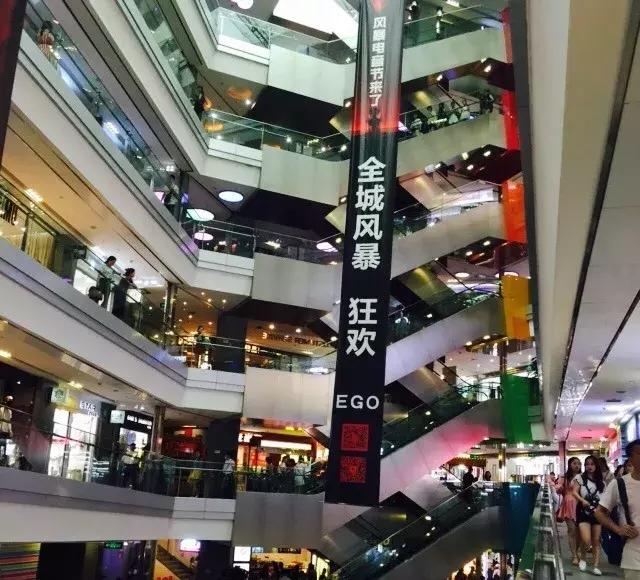 成都人不逛春熙路逛哪里,外地人眼中的成都春熙路