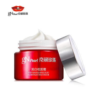 雀斑用祛斑霜好用吗,能解决雀斑的化妆品
