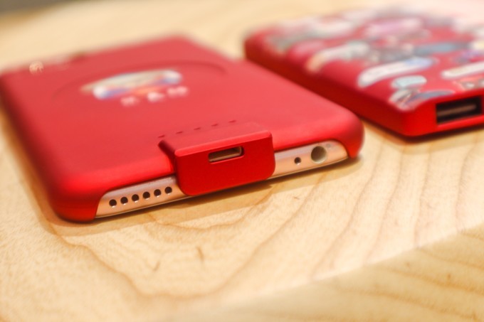 背夹式充电器,背夹式充电器好不好用