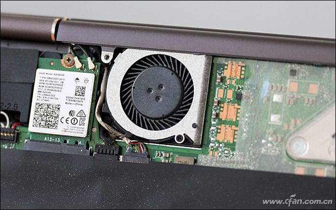 惠普新款spectrex360,翻转视界每一面都精彩