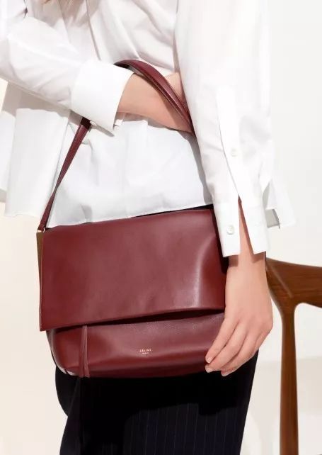 月薪5000的我是怎么存钱买房的,月入多少穿得起celine