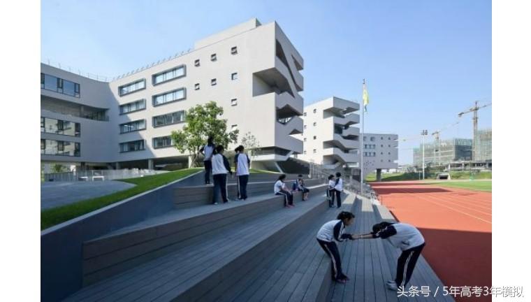 探访北京四中，一所做“教育”而非“教学”的金牌高中