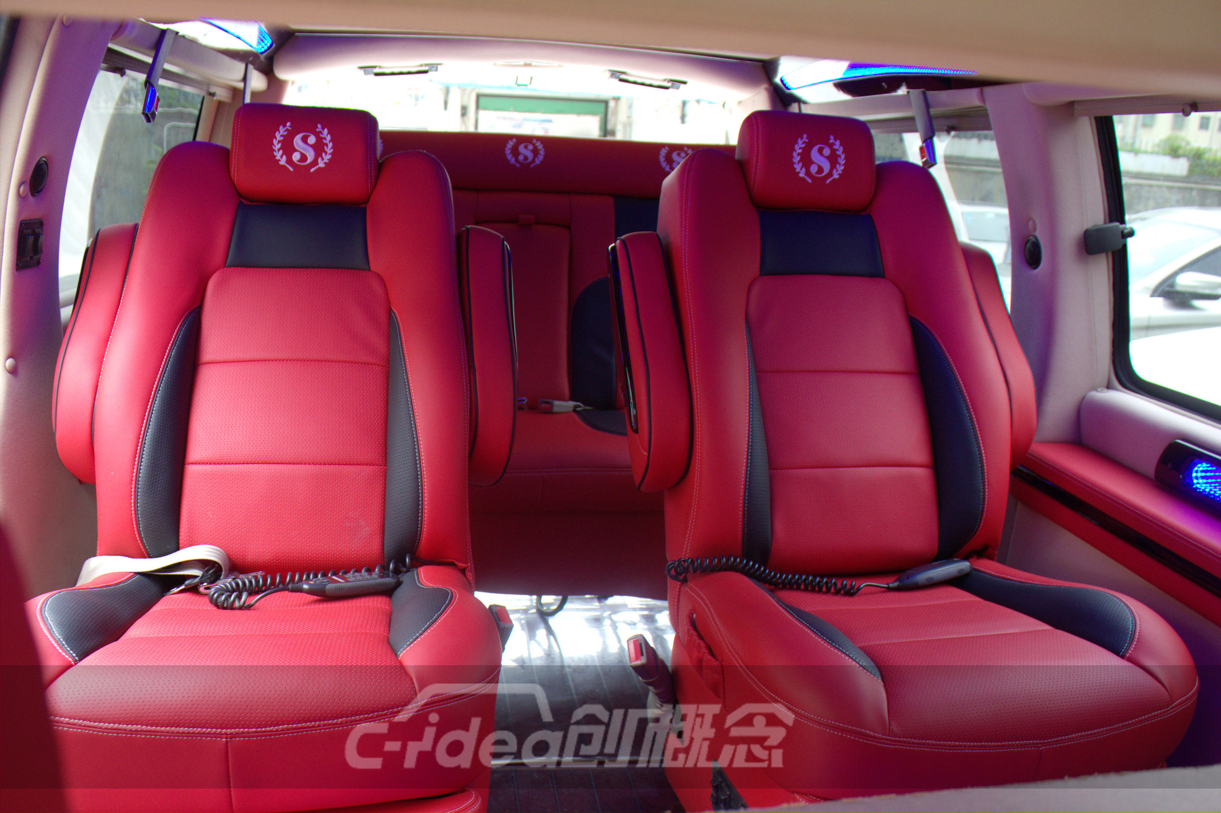 gmc商务房车内饰升级改装,gmc豪华房车内饰