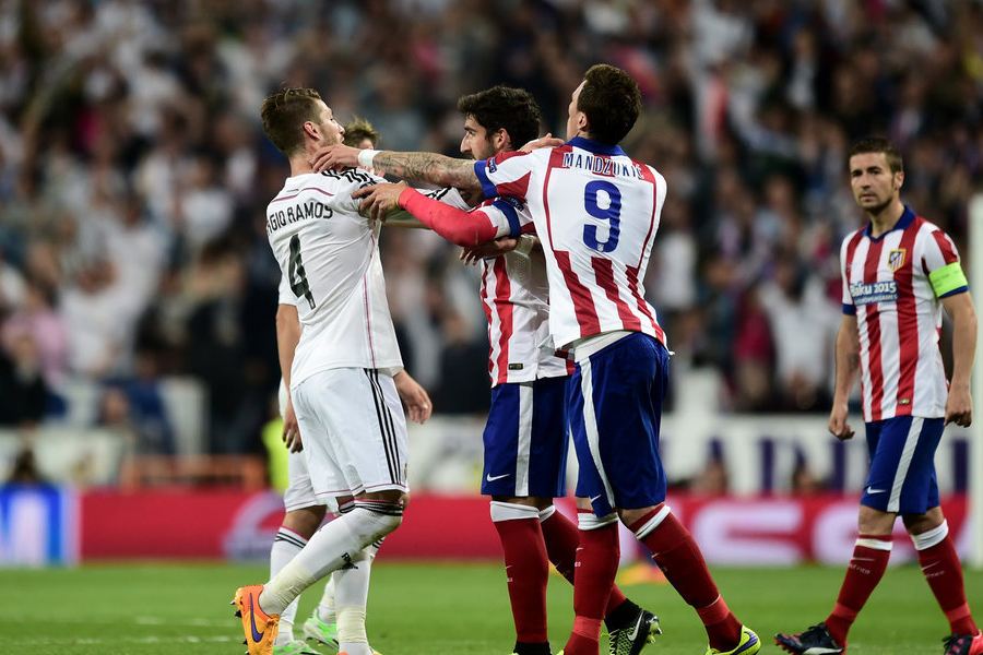 本泽马被巴西踢,本泽马打马竞