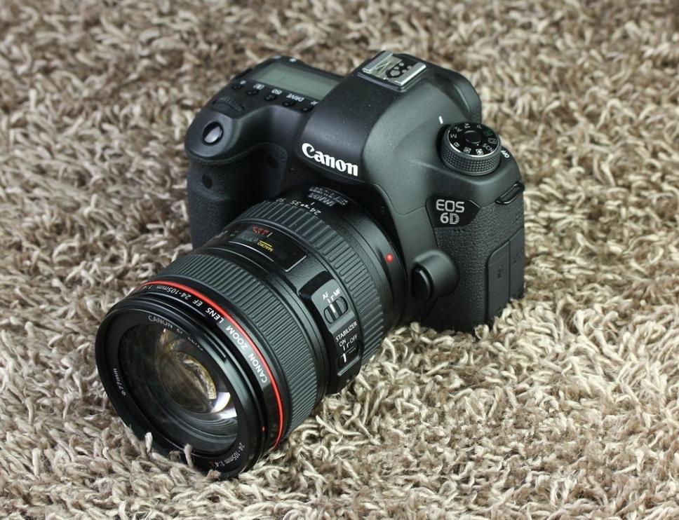 尼康d610和佳能6d对焦点,全画幅单反推荐入门a7