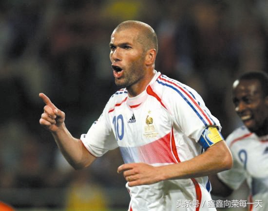 足坛十大队长排名,足球十大最强队长