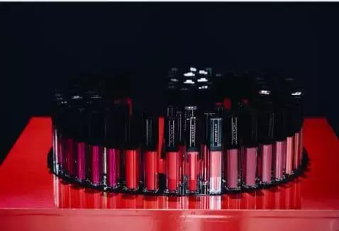 大牌2018彩妆新品已经上架，抢购攻略我已经帮你做好