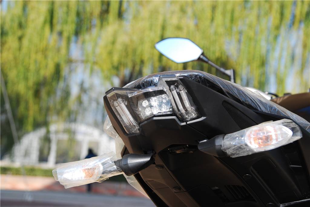 闆呴┈鍝坢t-09椹潵瑗夸簹,绮夎壊闆呴┈鍝坢t09