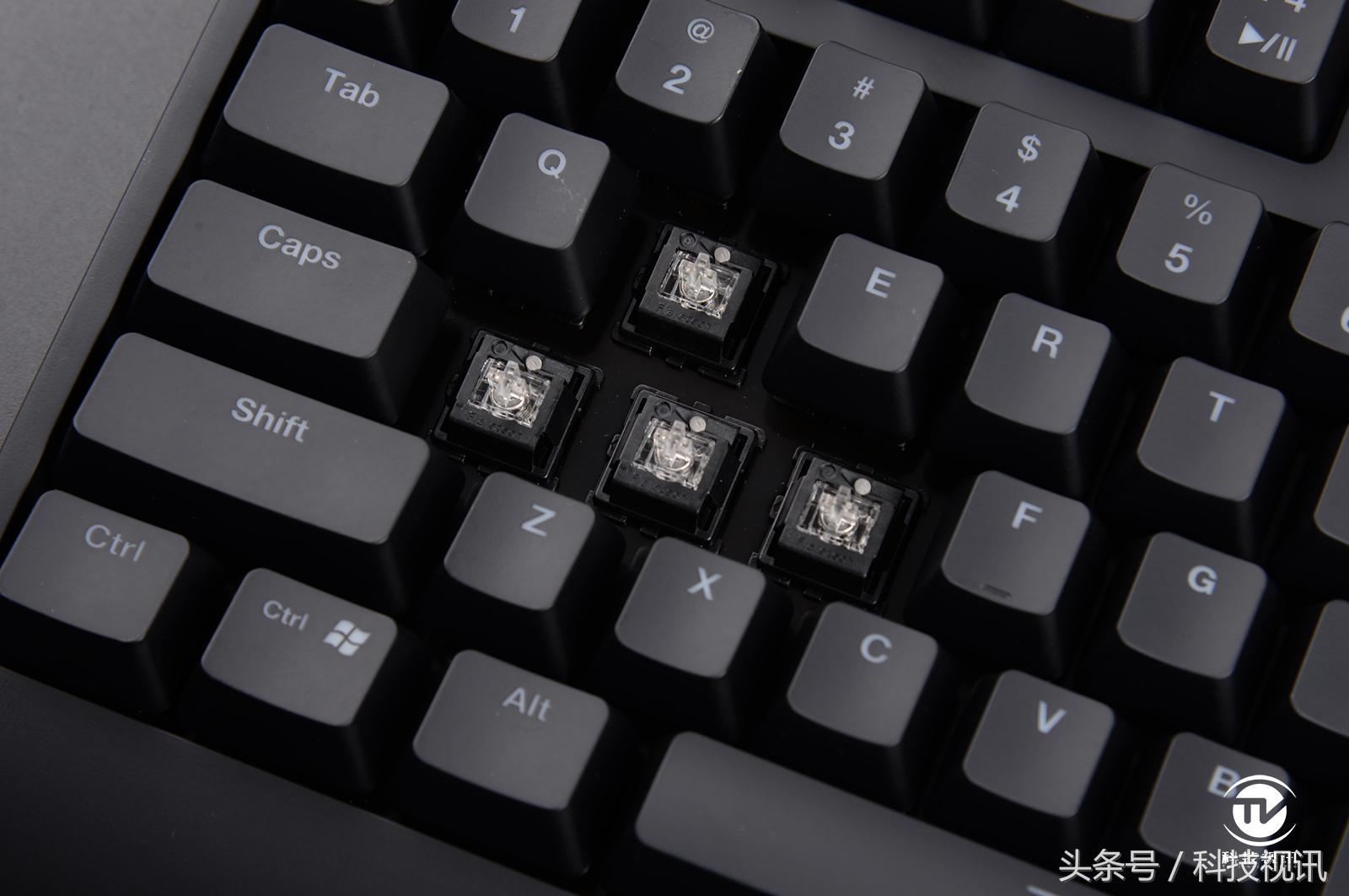 依旧偏执狂明基ZOWIECELERITASⅡ机械键盘评测