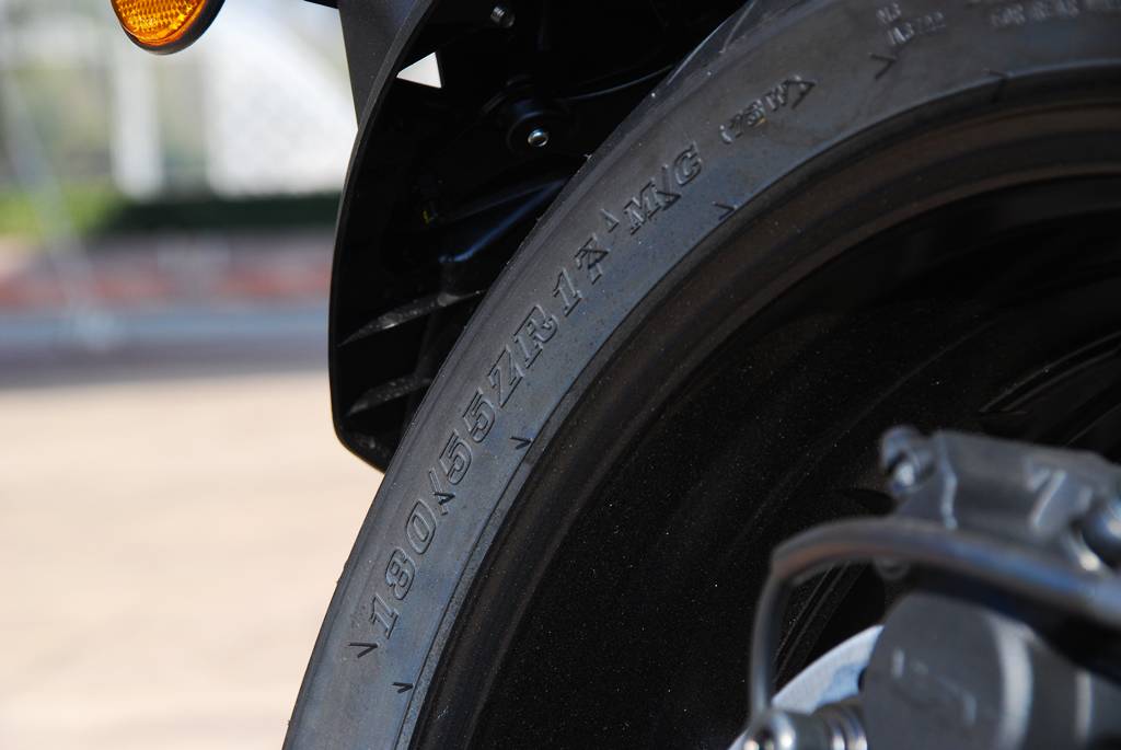 闆呴┈鍝坢t-09椹潵瑗夸簹,绮夎壊闆呴┈鍝坢t09