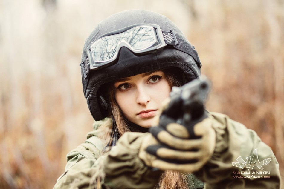 般般入画，战场上谁舍得向她开枪？