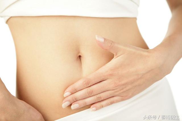 为什么肚脐眼不能随便抠,经常抠肚脐眼会抠穿吗