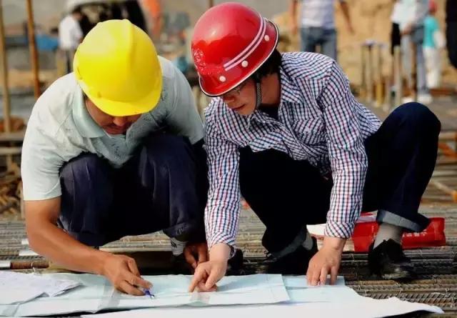 施工前安全施工技术交底由谁交底,小区沥青混凝土路面施工技术交底