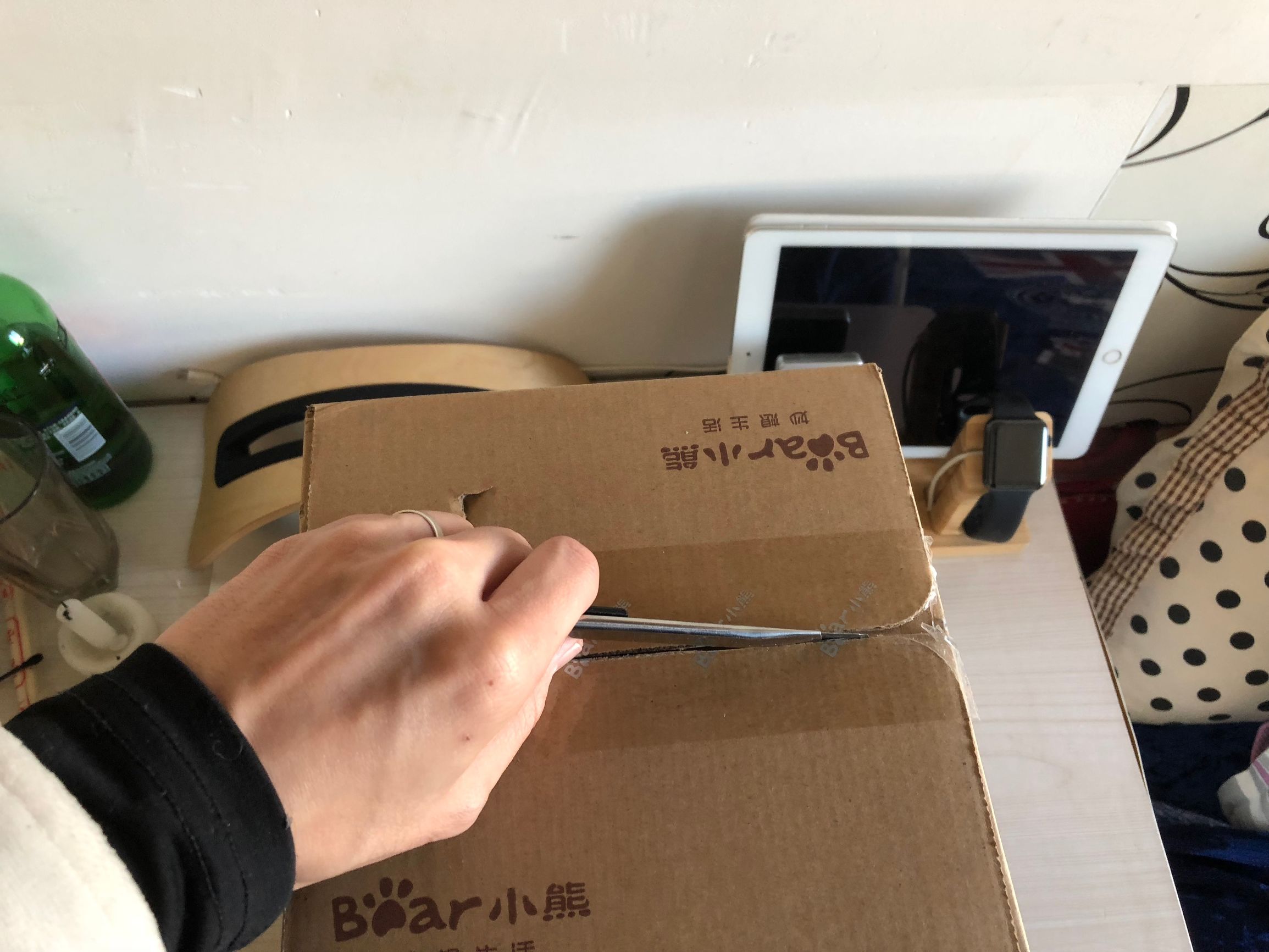 开箱小熊软木板,开箱小熊柏香