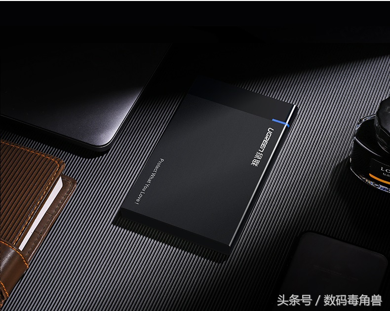 2.5寸硬盘怎么秒变移动硬盘,机械硬盘加个盒子变移动硬盘