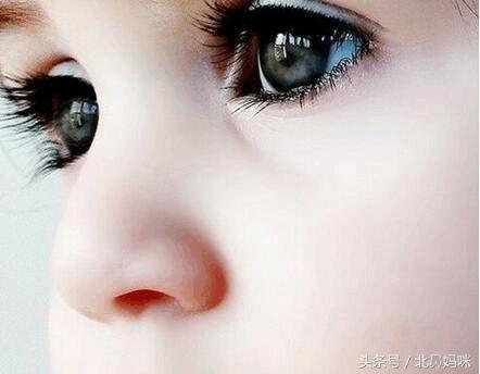 怎么才能让宝宝睫毛变得又长又多,宝宝长睫毛的小窍门