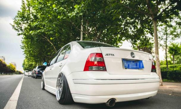 1万5买老宝来，摇身一变成“大王”