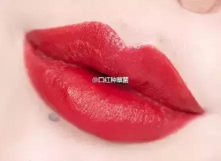 akfm系列哪支口红最好看,第一次买口红买几支