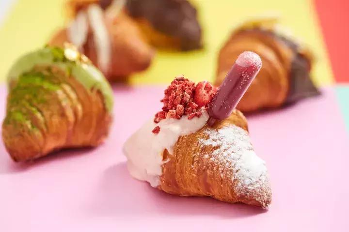 纪梵希37丝绒限定,甜品界品牌