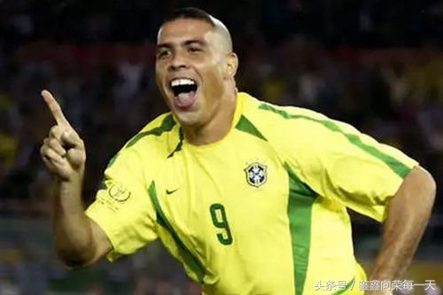 十大经典球星绰号,世界足坛100大球星排名