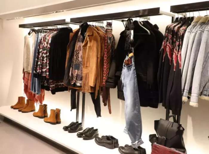 中国最大的第二个zara店,zara上海第一家门店