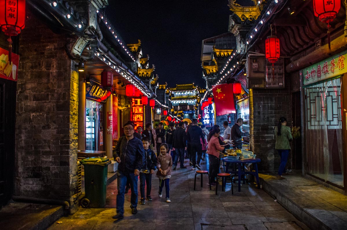 美丽的石泉古街,石泉老街风景特色