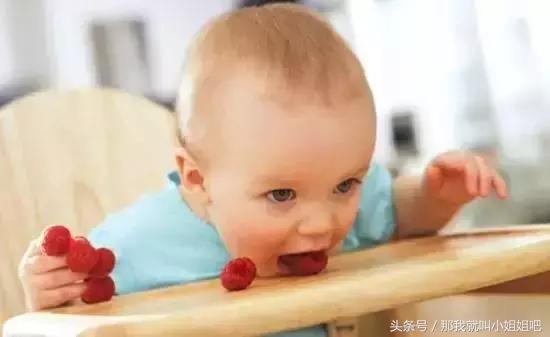 7岁儿子问了个“尿尿”的问题后,爸爸没当回事儿,就出事了