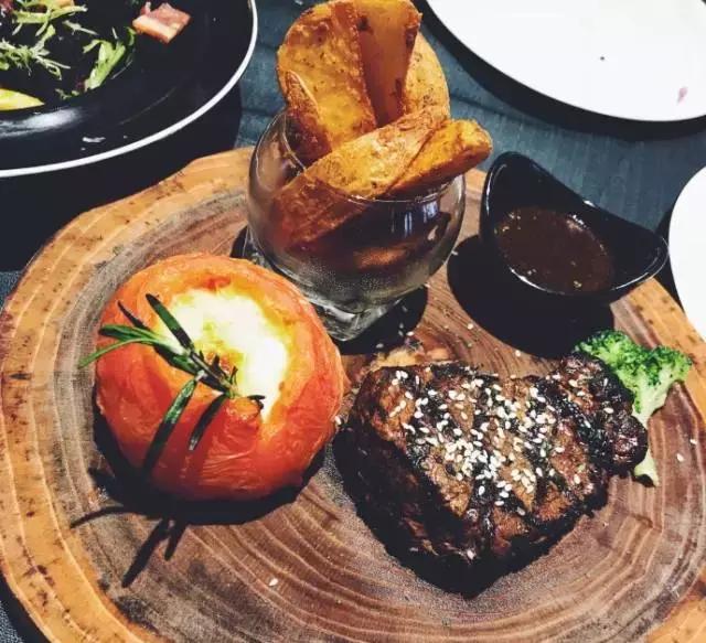 郑州国基大学城生活园区西餐厅,郑州威斯蒂娜西餐厅