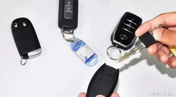 比亚迪e5钥匙感应失效怎么办,汽车感应钥匙不灵敏怎么回事