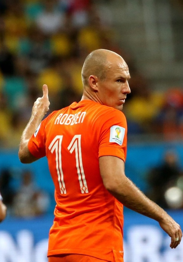 是伤病困扰了他们！如果这十一个玻璃人联手能横扫足坛吗？