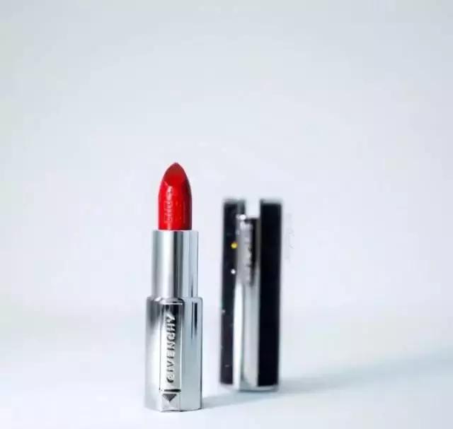 送女生的圣诞礼物排行榜推荐,女生最想要的礼物有哪些