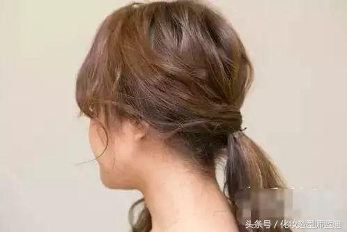 1分钟学会编头发,教你一招编头发慢动作