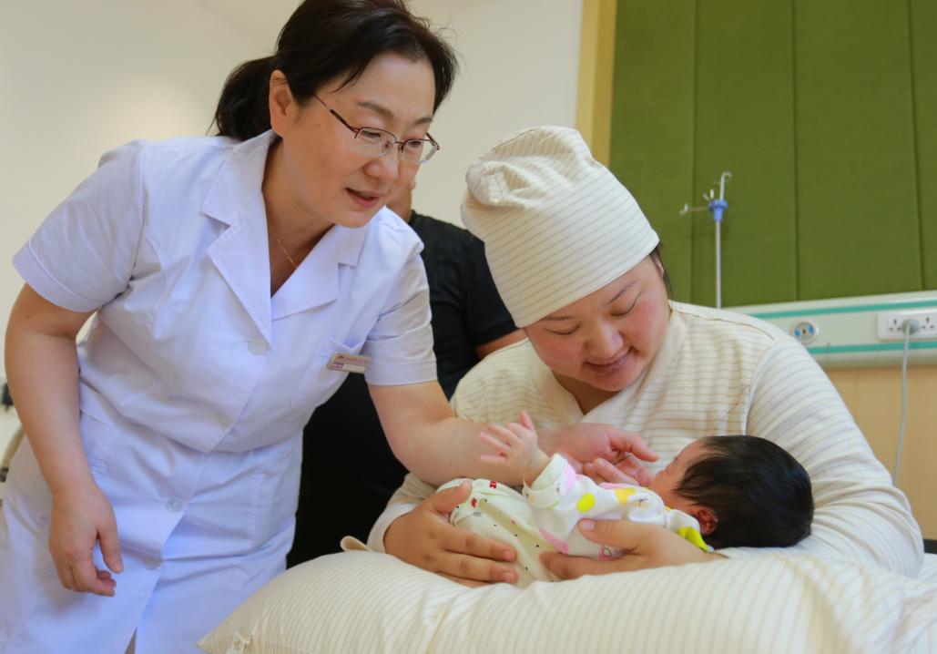 孕妈妈怎么防止侧切,很多孕妈都害怕侧切