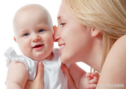 宝宝三十多天奶水不够吃怎么办,10个月母乳不够吃怎么让母乳多
