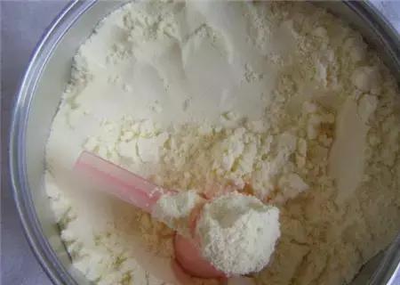 假奶粉和真奶粉有什么区别,真奶粉和假奶粉怎么鉴别