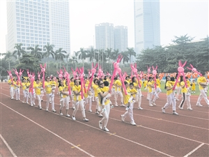 奔跑的青春运动会开幕式视频,奔跑的青春运动会入场